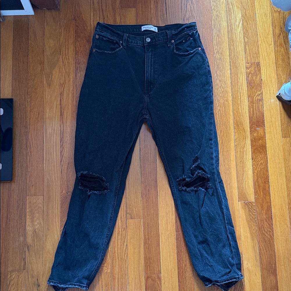 Abercrombie & Fitch Ultra High Rise Ankle Striaght
